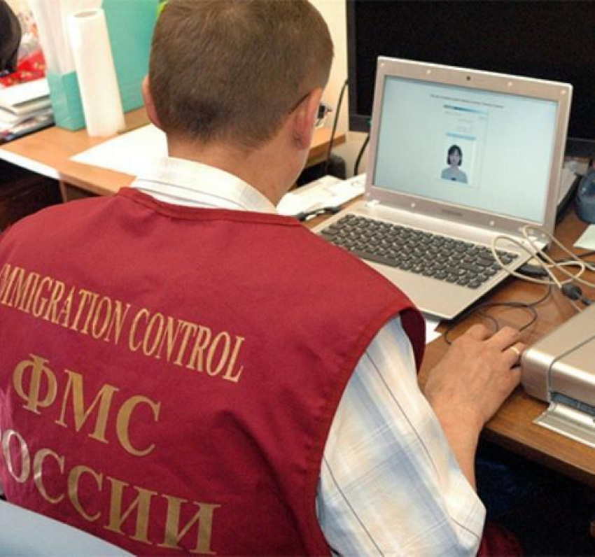 В Отделе МВД России по городу Анапа открыта вакансия инспектора по миграционным вопросам