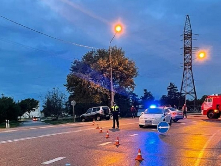 Возле Анапы на двух участках трассы ограничено движение