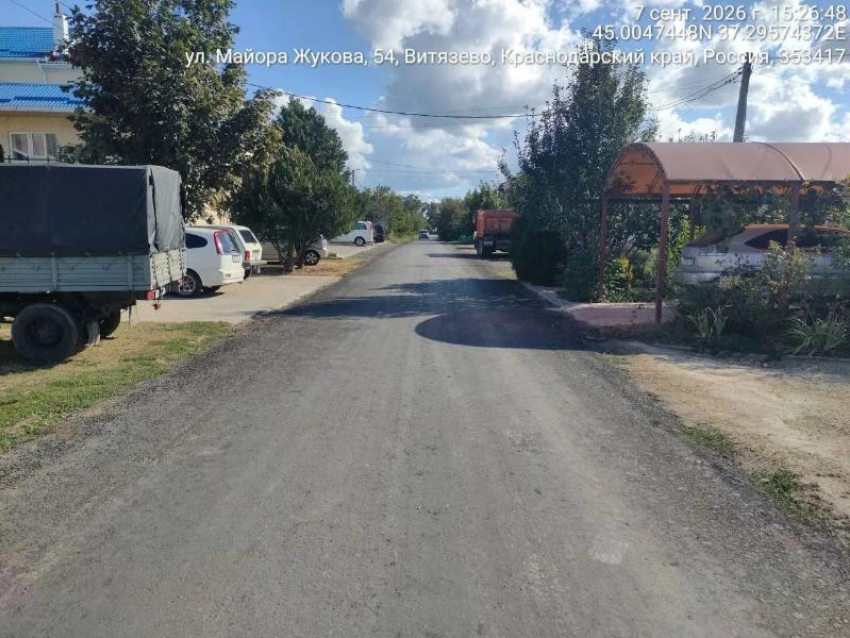 В Анапе проверили отремонтированные дороги: ям нет, вода уходит