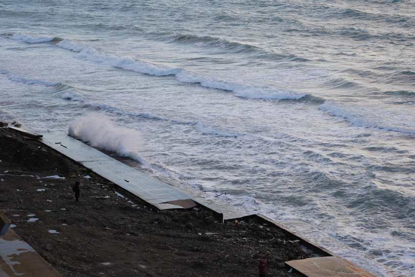 В Анапе плавное повышение температуры воздуха: понедельник обещает быть ветреным и дождливым