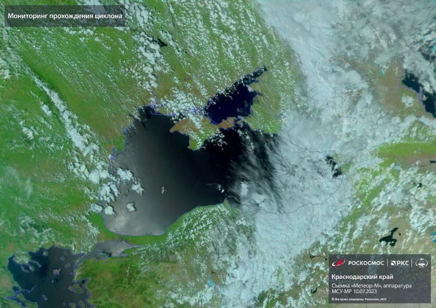 Разгул стихии в Анапе видно даже из космоса: опубликован спутниковый снимок Краснодарского края