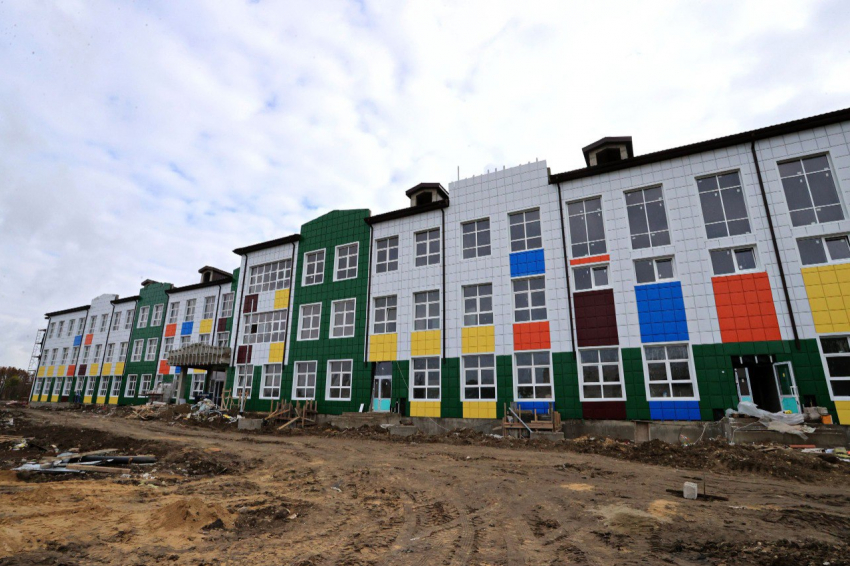 Строительство нового корпуса школы в станице Анапской подходит к концу