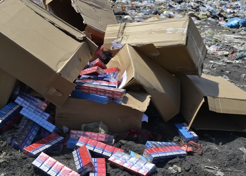 Анапские полицейские в Тамани уничтожили 45 тысяч пачек «левого» табака 