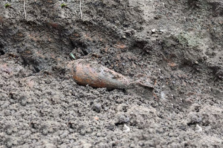В Анапе нашли боеприпас времен войны и пустую болванку мины