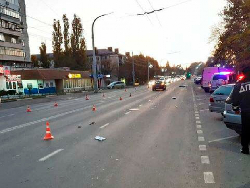 На Анапском шоссе в Новороссийске в 6 утра насмерть сбили 36-летнюю женщину 