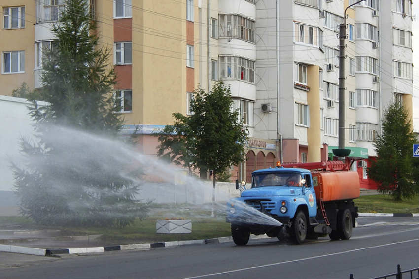 Нужна доставка воды поливочной машиной? Заходи в справочник!
