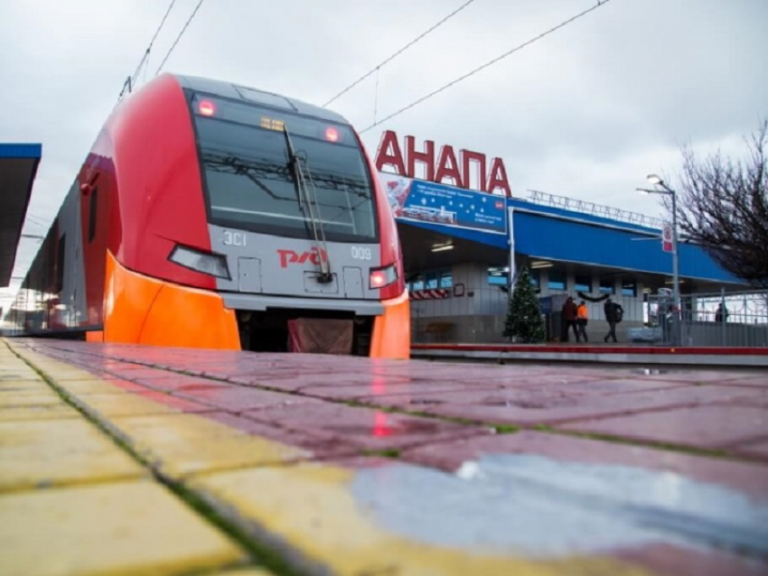 На «бархатный сезон» РЖД запускают более 300 поездов из Анапы и других курортов