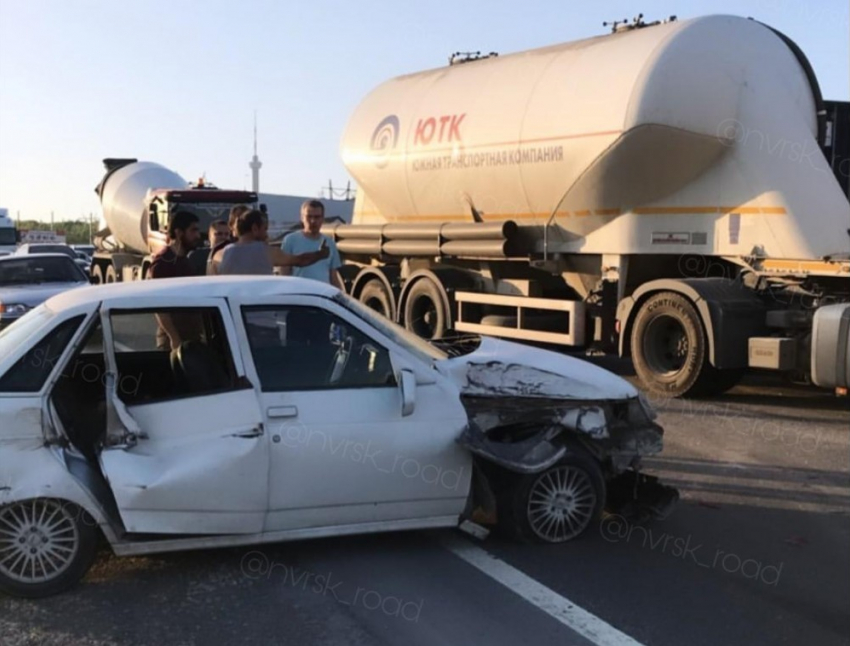 Пассажиров автобуса Анапа-Новороссийск спасло чудо, у машины на ходу отказали тормоза