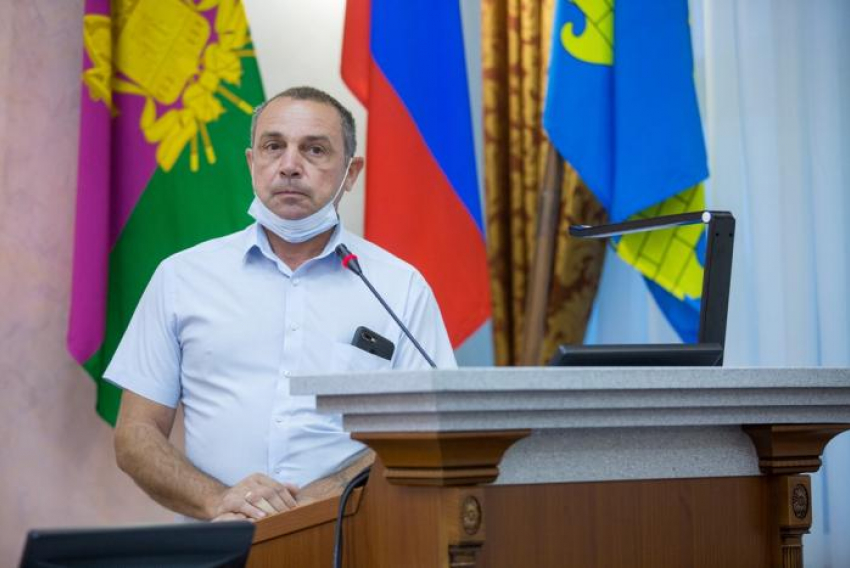Александр Кудаев предложил в поселке Уташ построить новые линии электропередачи