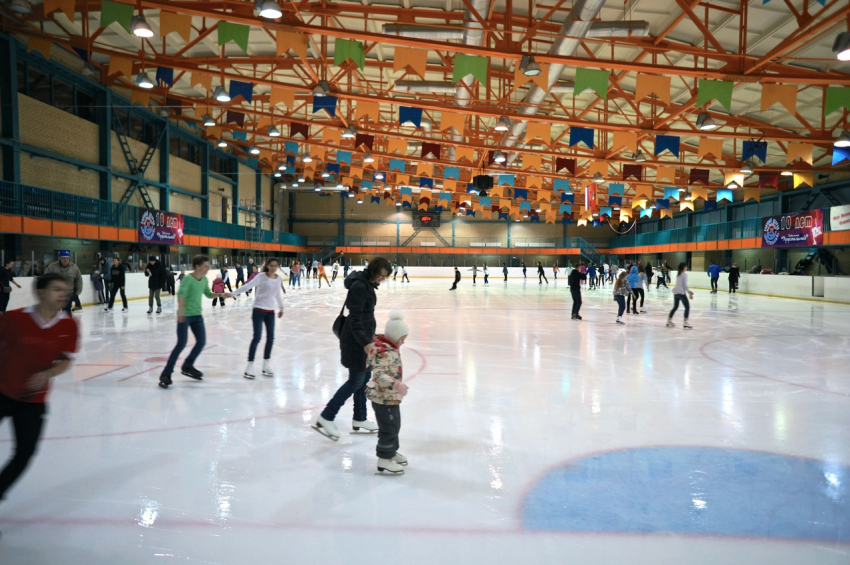 Анапчанка предлагает построить в городе крытый ледовый комплекс для хоккея и катания на коньках 