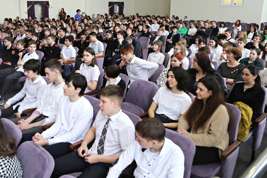 В Анапе начался муниципальный форум «Векторы наставничества»