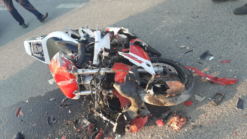 Сегодня в Анапе под колёсами бетономешалки погиб мотоциклист