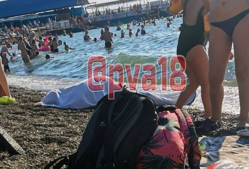 На пляже в Анапе умер 74-летний мужчина 