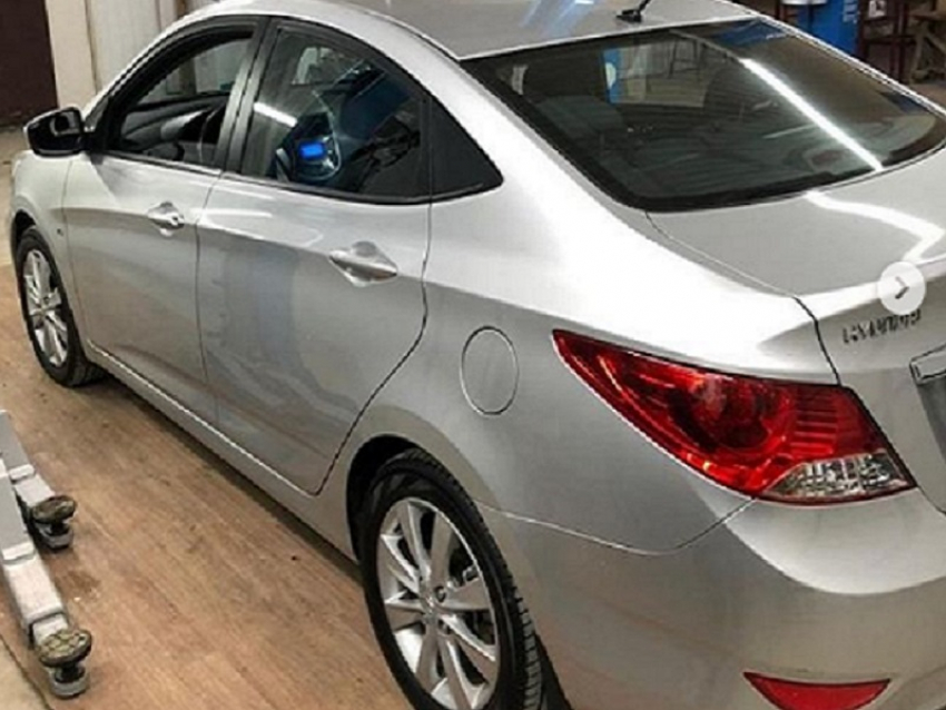 В Анапе с улицы Чехова угнали Hyundai Solaris