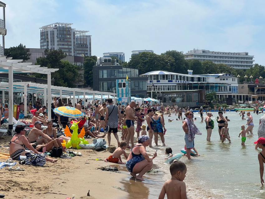 «Парное молоко»: вода у берегов Анапы прогрелась до рекордных температур