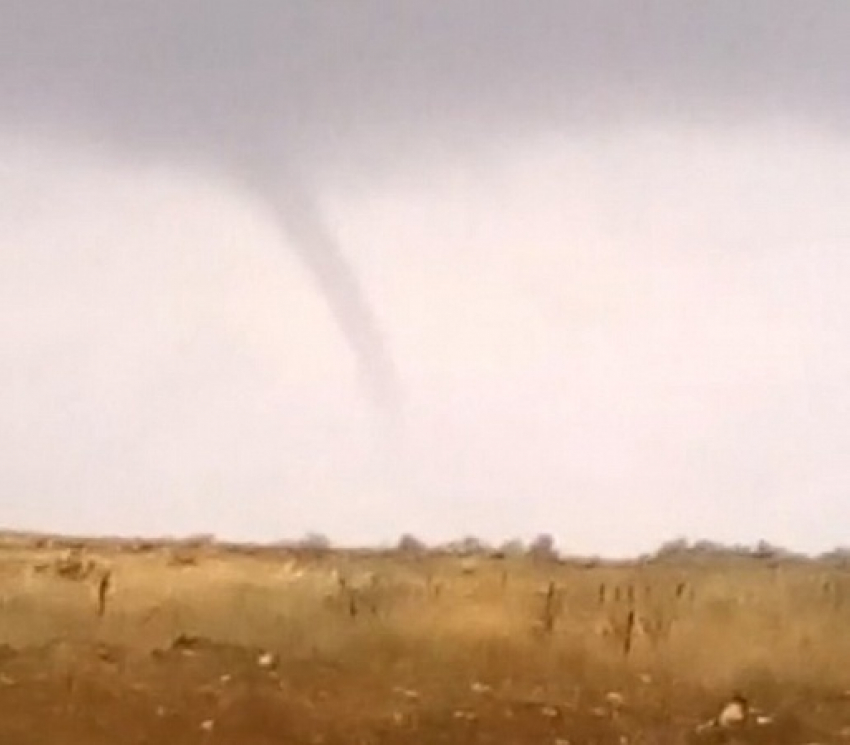 В субботу, 23 июня в Анапе над морем был зафиксирован смерч