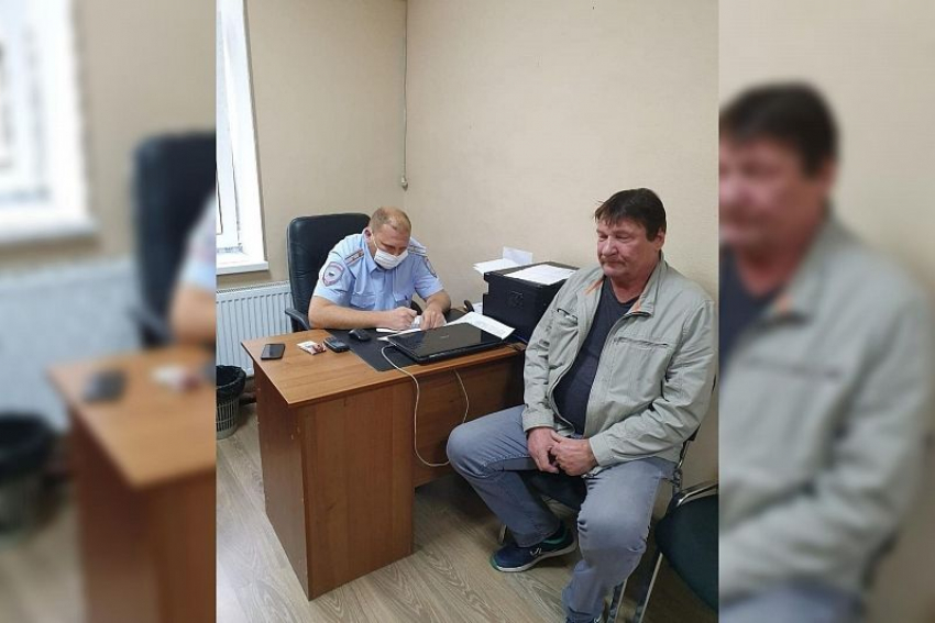 В Анапе водителя школьного автобуса, обзывавшегося на учеников арестовали