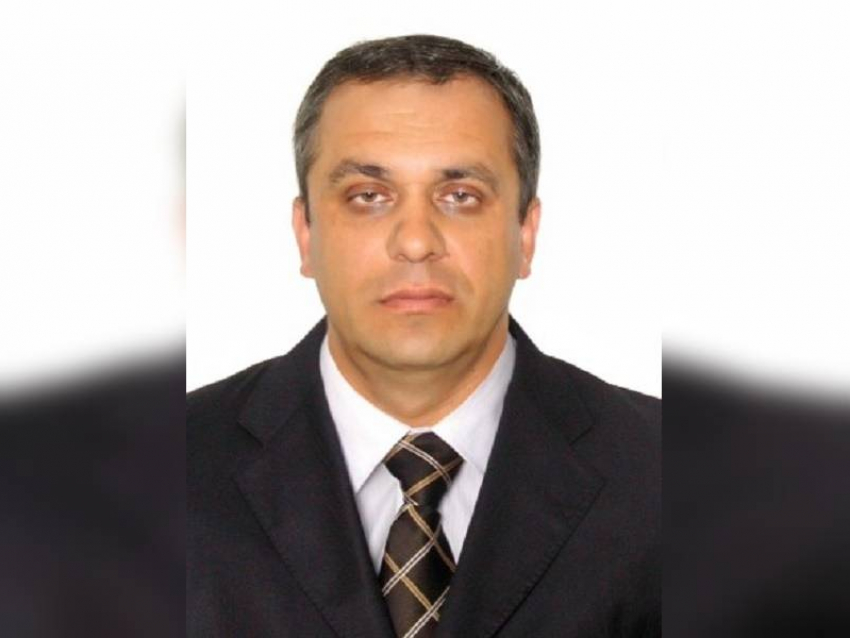 У анапского депутата Евгения Громыко за год доходы сократились втрое