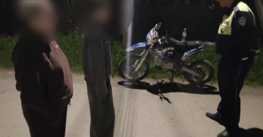 Под Анапой задержали 10-летнего водителя мотоцикла