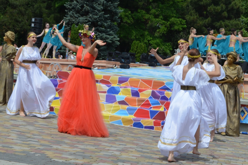 Сегодня гуляет вся Анапа: открываем сезон-2019! 