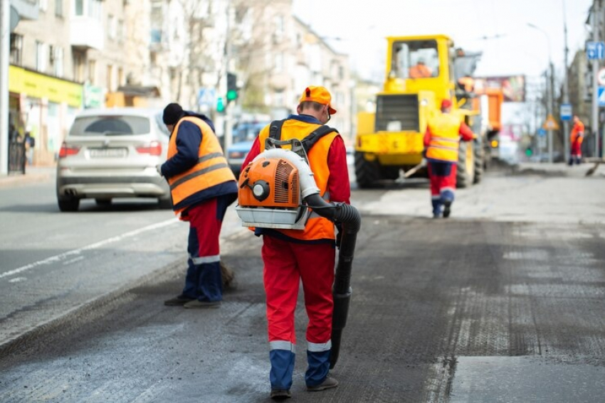 В Анапе накануне поздравили работников дорожного хозяйства