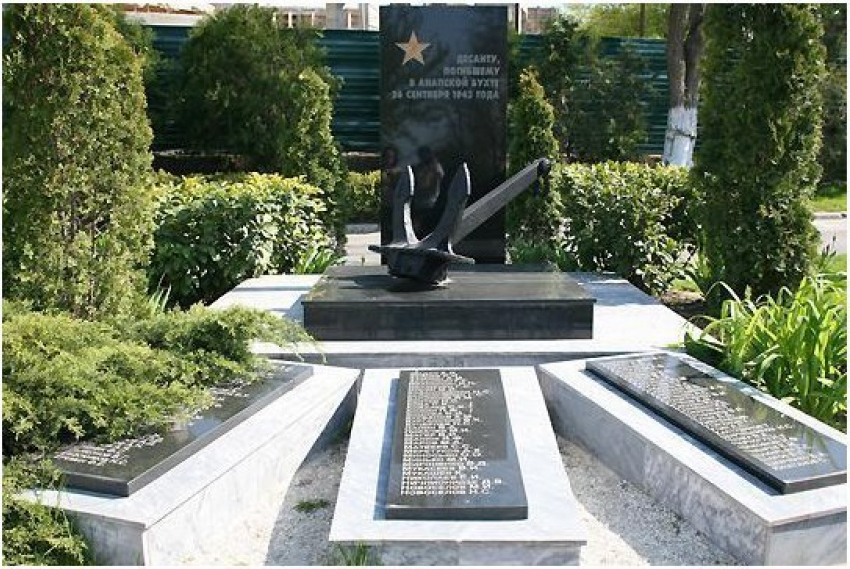 История Анапы: памятник воинам-десантникам установили благодаря кубанскому краеведу