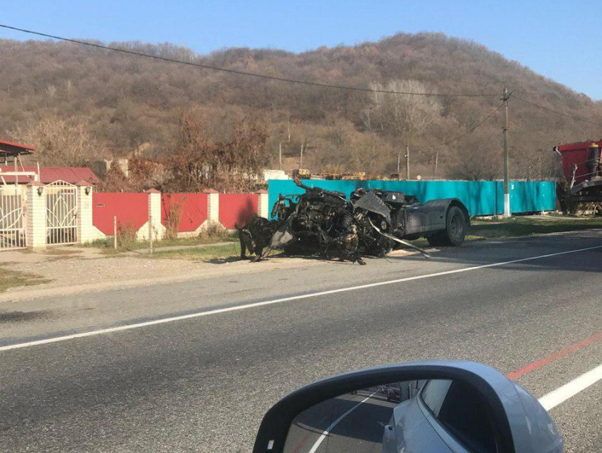 16 ноября страшная авария произошла недалеко от Анапы. Есть видео