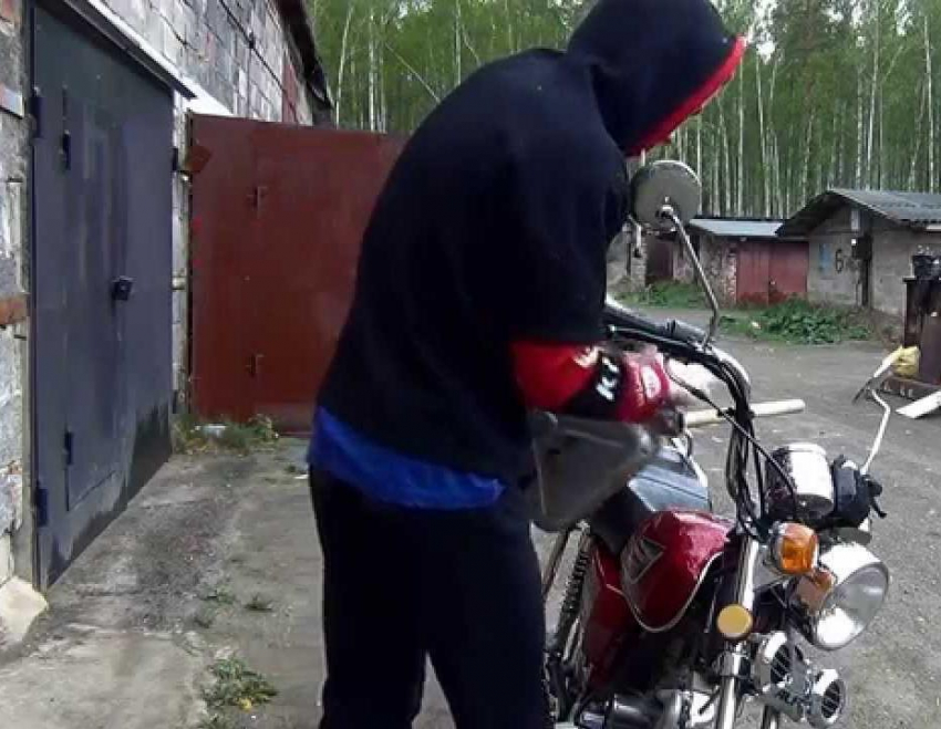 В Анапе задержали угонщика мотоцикла
