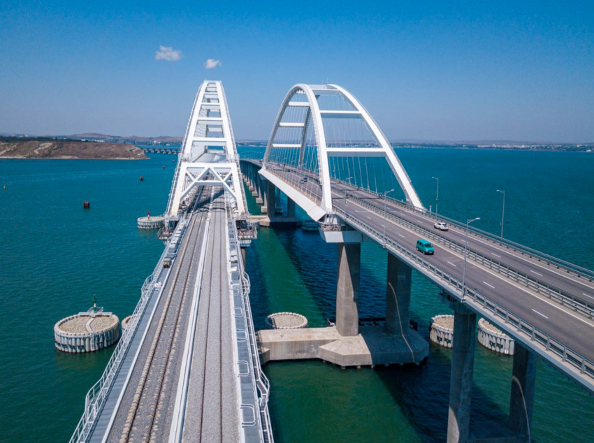 Скоро анапчане смогут пройтись по пешеходной копии Крымского моста