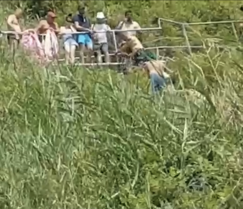 В Анапе на лестнице «300 ступеней» в обрыв упал трёхлетний мальчик