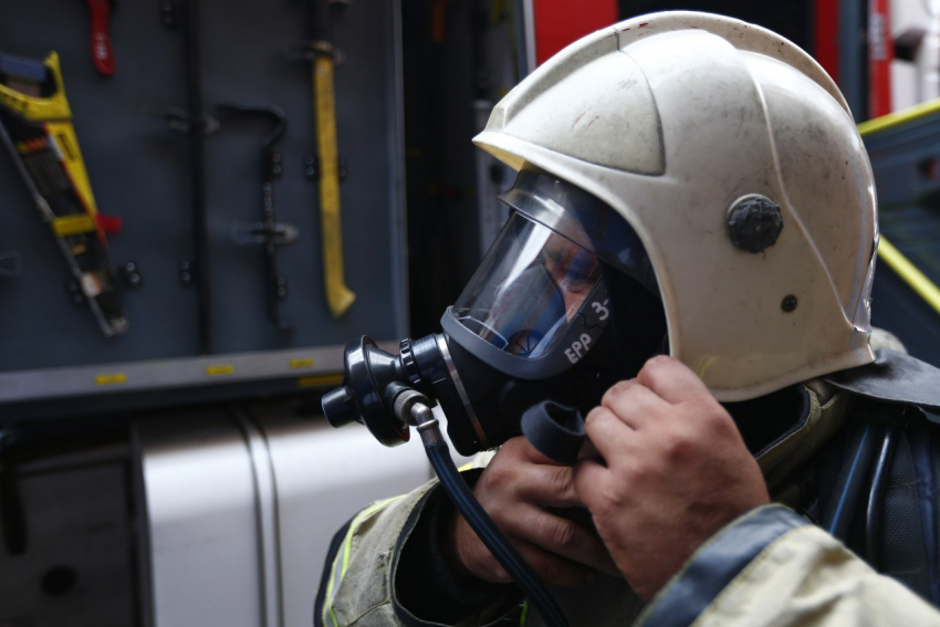 Пожар на нефтеперерабатывающем заводе в Туапсе потушен