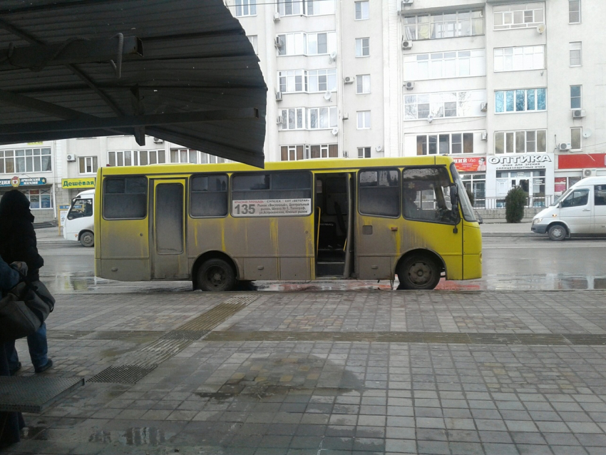 Сегодня, 31 марта, меры ужесточили: днём по Анапе автобусы ездить не будут