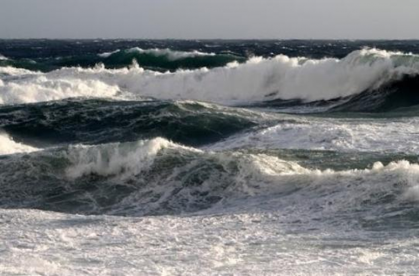 МЧС предупреждает о штормовых порывах ветра в Анапе 