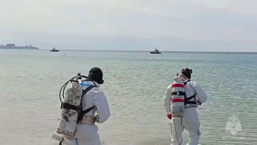 МЧС отчиталось о ликвидации мазута в Черном море