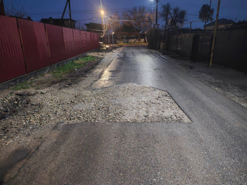 Жители Анапской потребовали ответа за ежегодный фарс с ямой на Шевченко