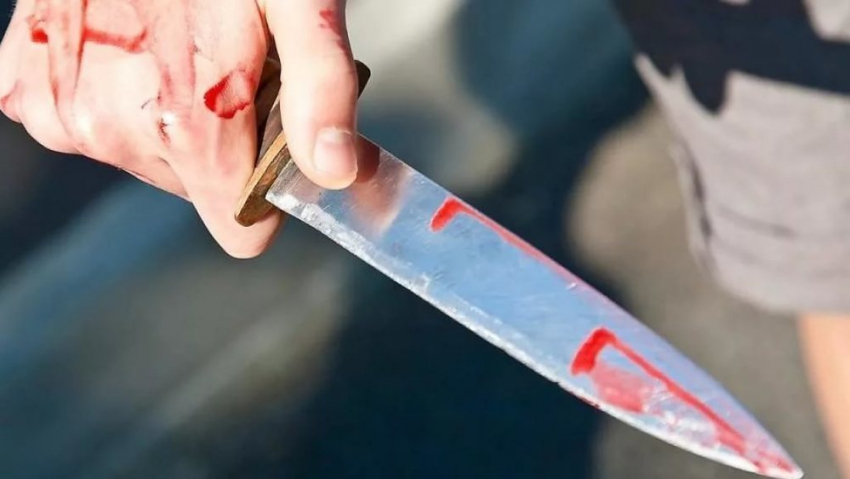 В посёлке под Анапой мужчина нанёс другу 18 ножевых ударов из-за ревности