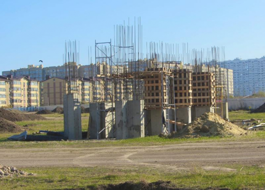Крещенский парк в Анапе продолжают строить