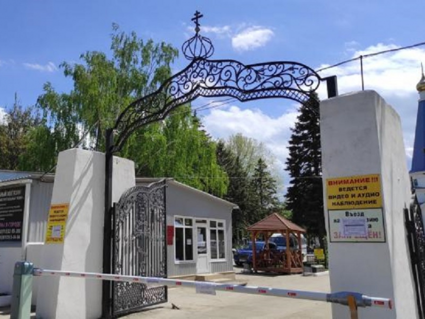 Сегодня, на Радоницу, маршрутки до кладбища в Анапе ходить не будут