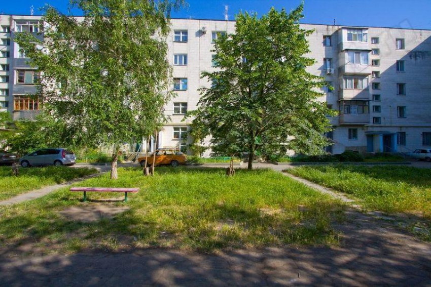 Продаётся просторная квартира в центре Анапы