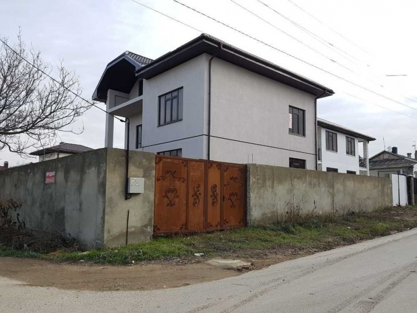 Продаётся 3-этажный дом с предчистовой отделкой