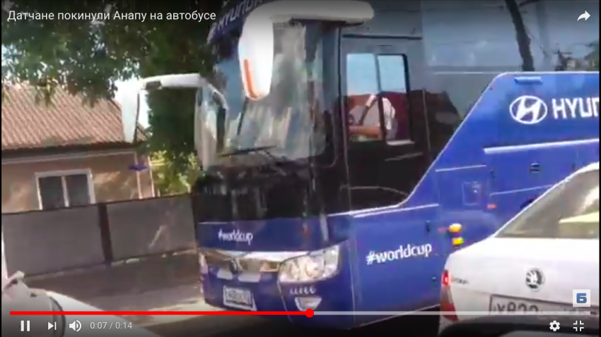 Авария по дороге из Витязево не помешала датчанам добраться до анапского аэропорта 