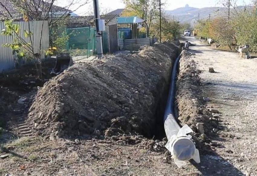 Большинство анапчан считают, что все водопроводы надо передать на баланс Водоканала