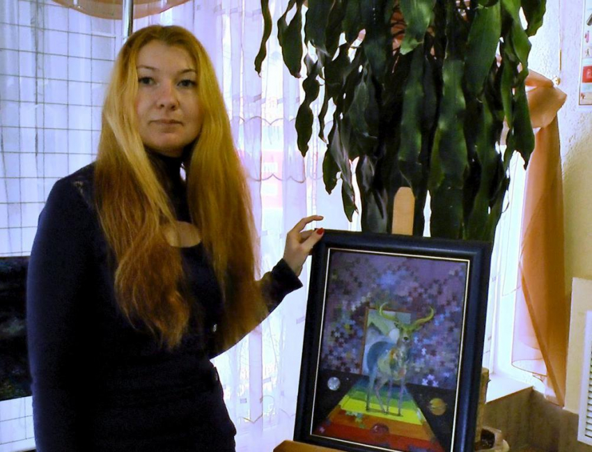 Анапчане были в восторге: в Гортеатре прошла выставка картин Татьяны Кравченко