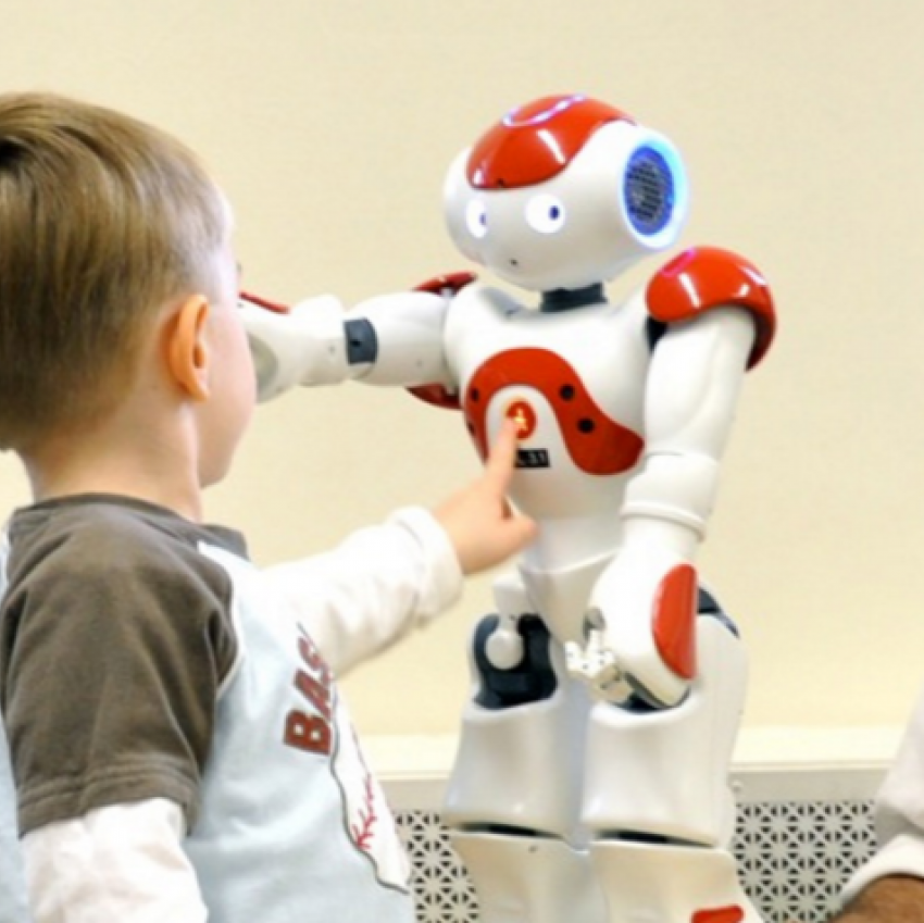 Где в Анапе скоро начнут конструировать роботов? 