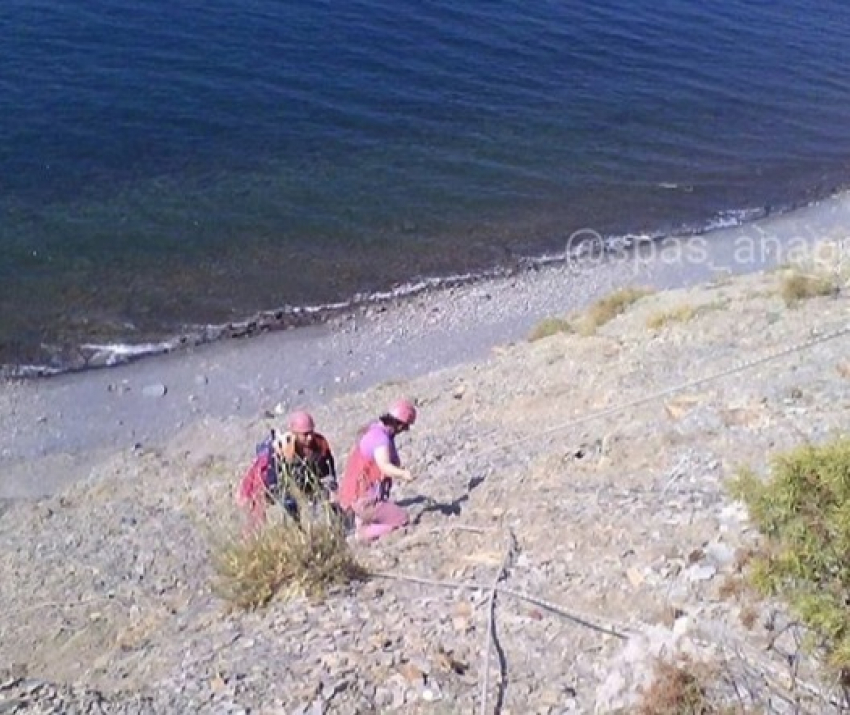 Ещё двух путешественниц сняли с горы анапские спасатели