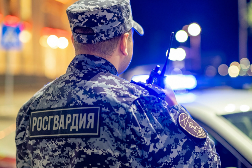 В Анапе гости отеля устроили драку в холле