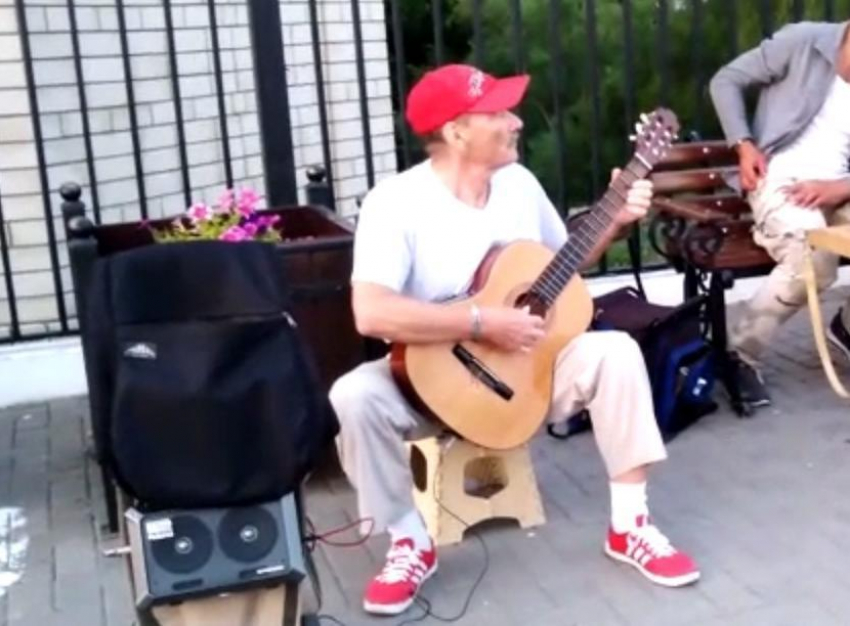 Где в Анапе можно бесплатно послушать хорошую музыку?