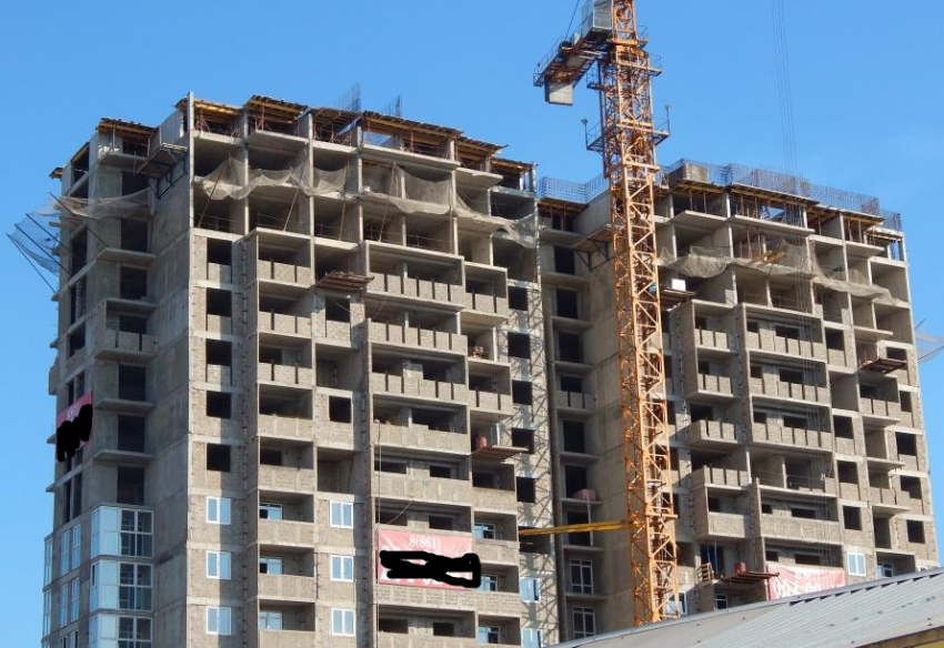 Инвестору ЖК «Парковый» в Анапе не хватает земли, чтобы достроить проблемный объект