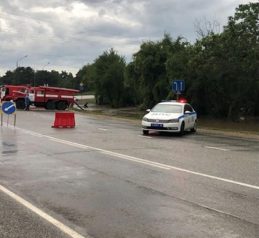  Движение по трассе в Виноградном под Анапой восстановлено