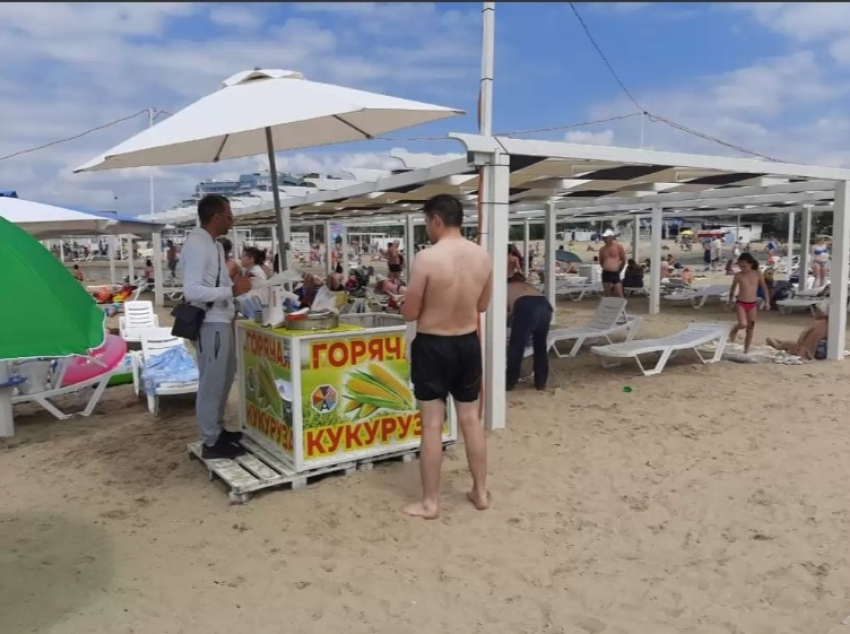 550 литров алкоголя без документов изъяли на анапском пляже